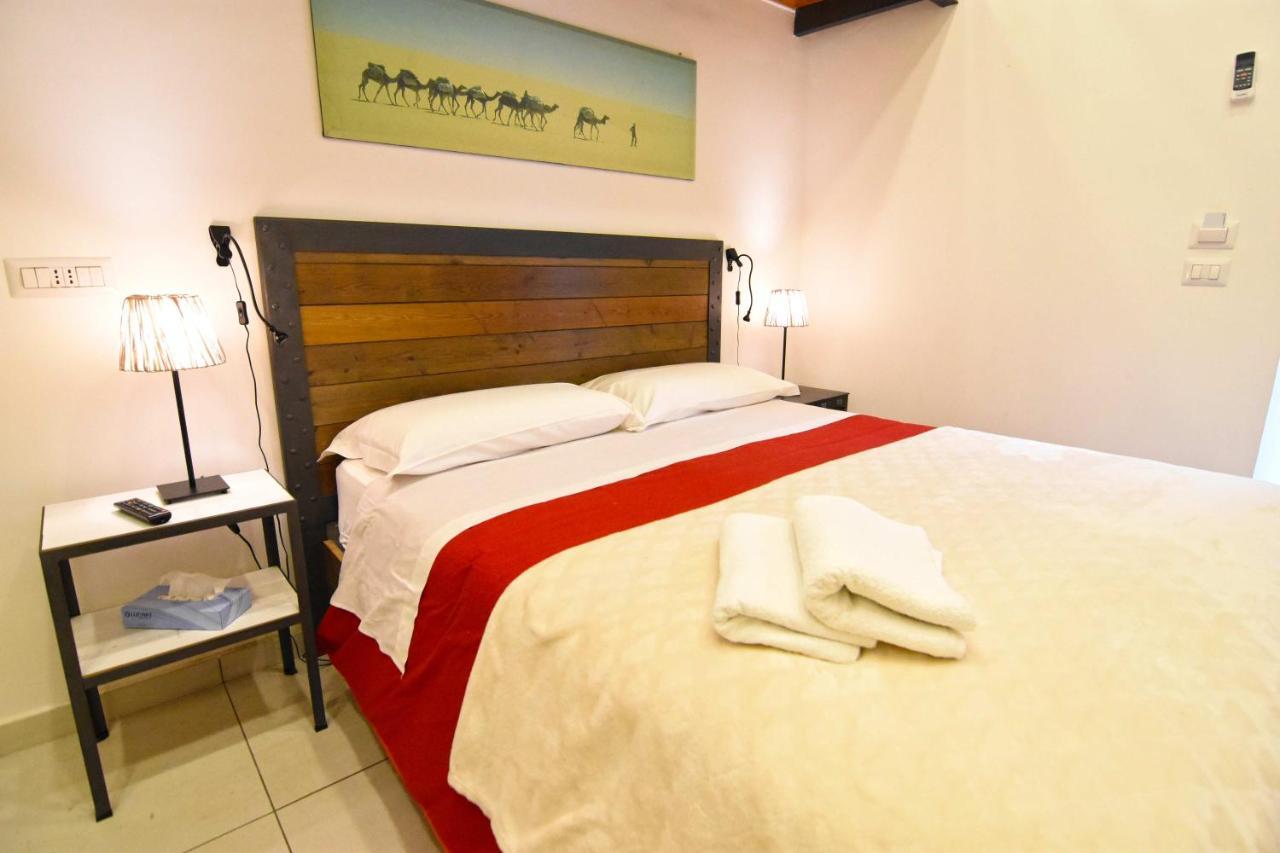 Ninarella Napoli Bed and Breakfast Exteriör bild